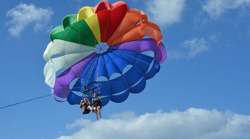 parasailing nice
